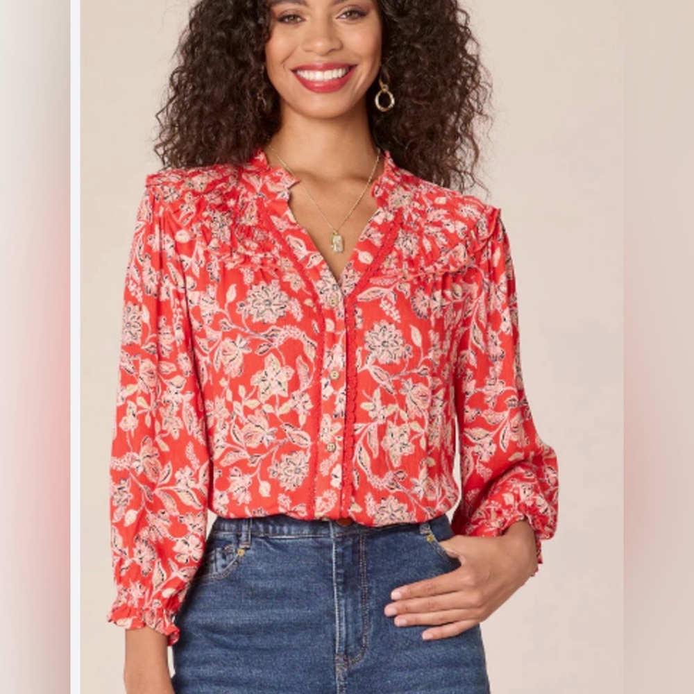 Democracy‎ Poppy Red Multi Print 3/4 sleeve button down blouse size Medium NWT